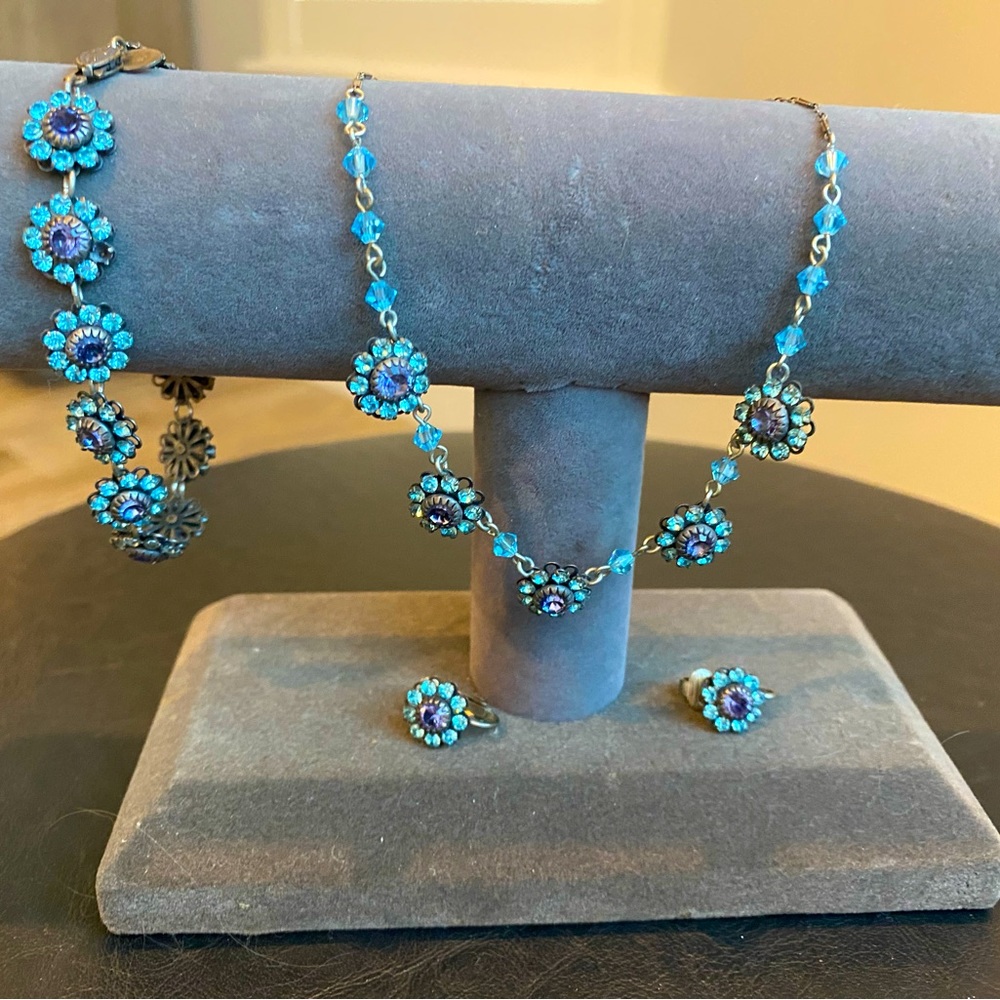 Liz Palacious Swarovski Crystals Blue Jewelry Set Earrings, Necklace, Bracelet